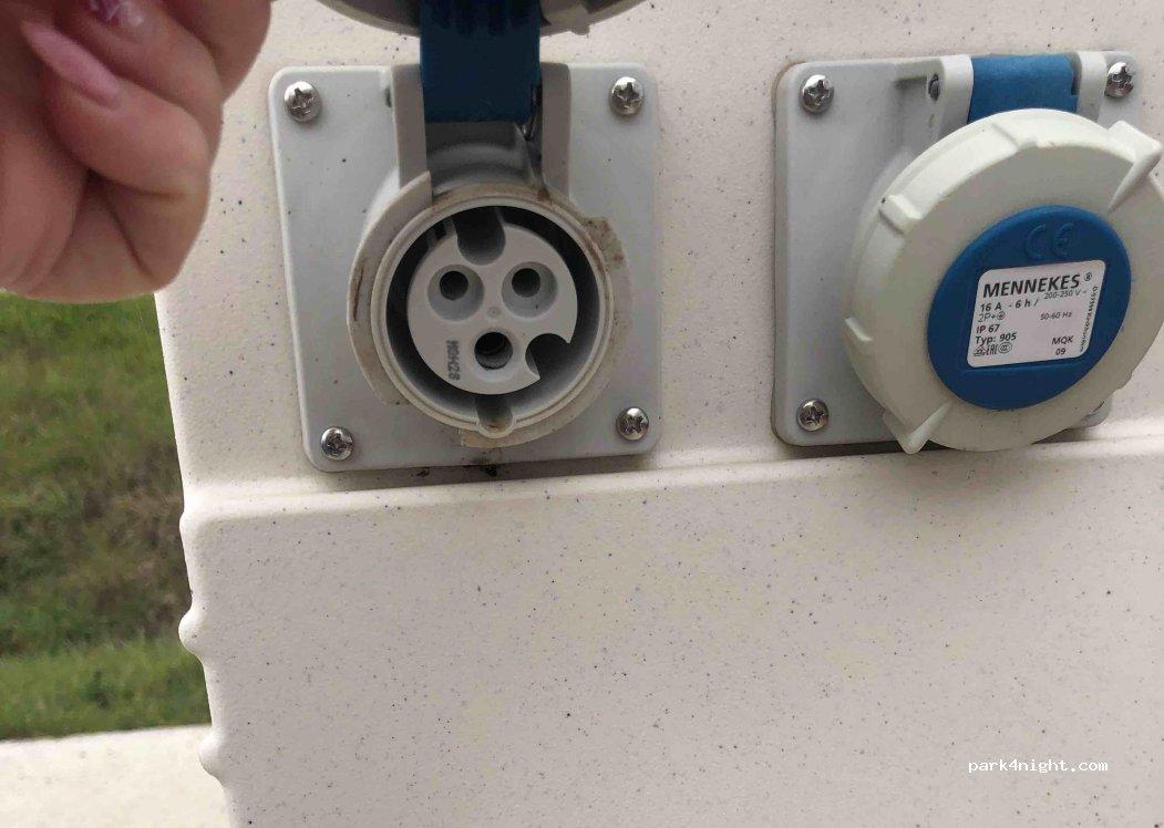 Cortona Parcheggio Sosta Camper - Foto 4