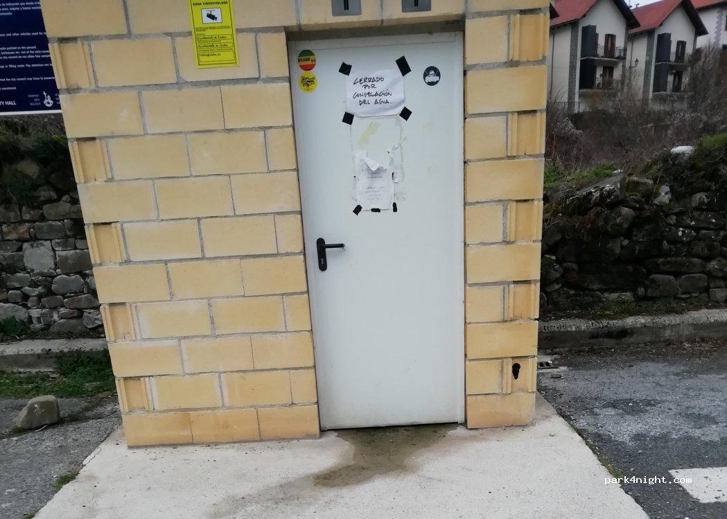 Área de autocaravanas de Isaba - Foto 5