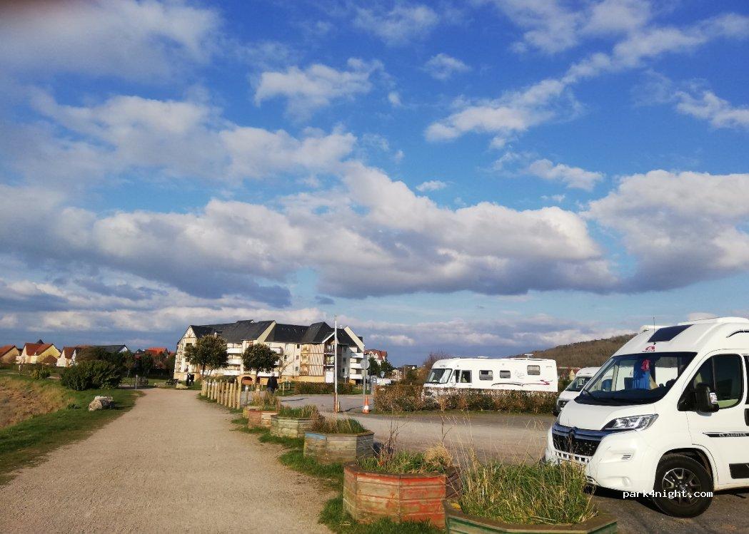 Aire de camping-car de Dives sur Mer - Foto 7