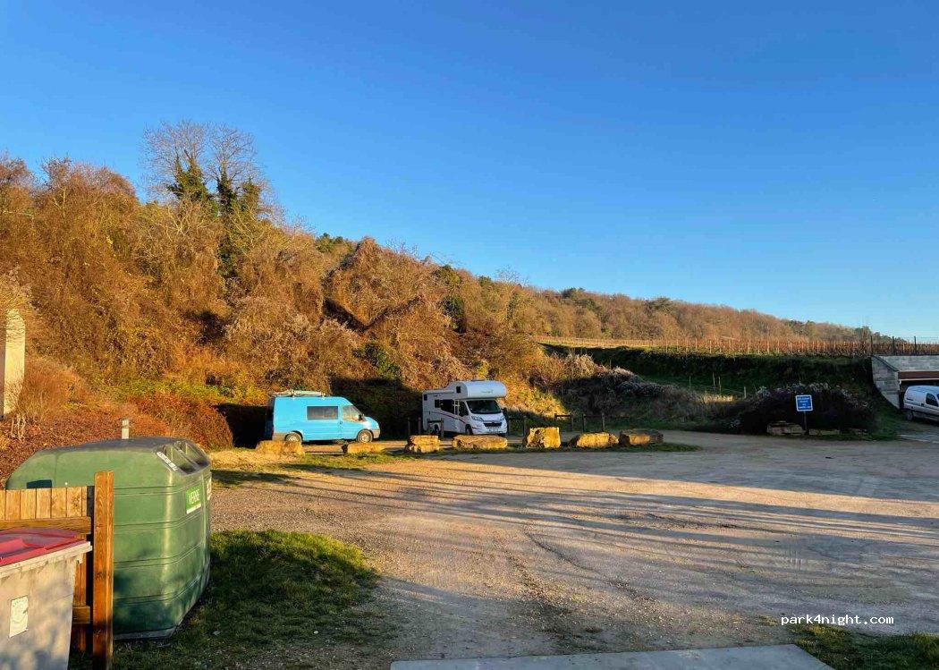 Aire de Camping-Car Trépail