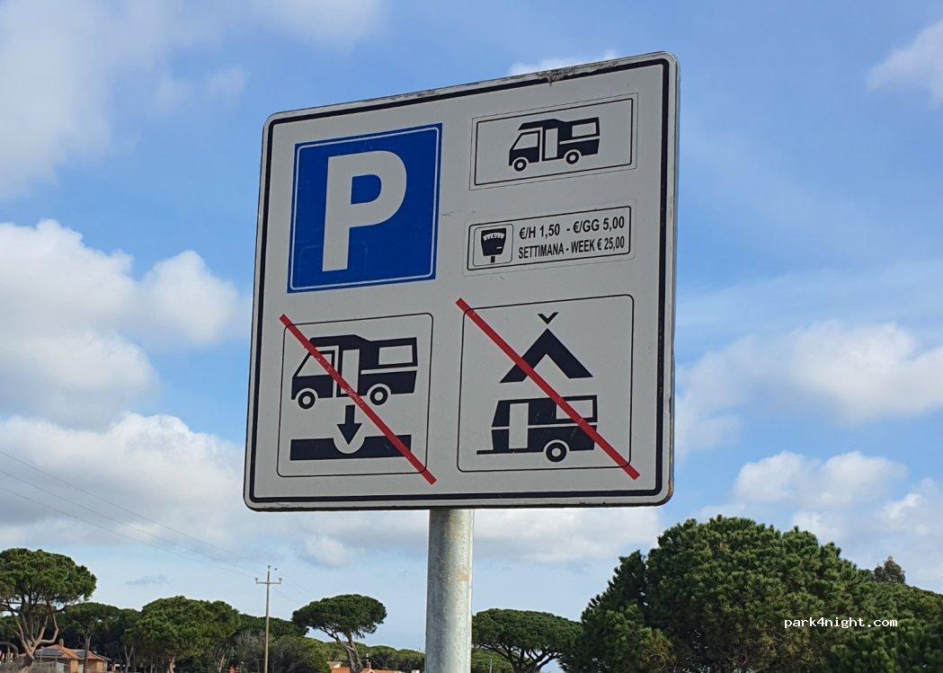 Area sosta Camper - lido Tarquinia (5@ 24 h) - Foto 2