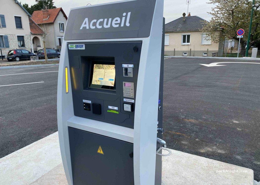 Aire pour camping-cars Bellegarde [AireServices] - Foto 4