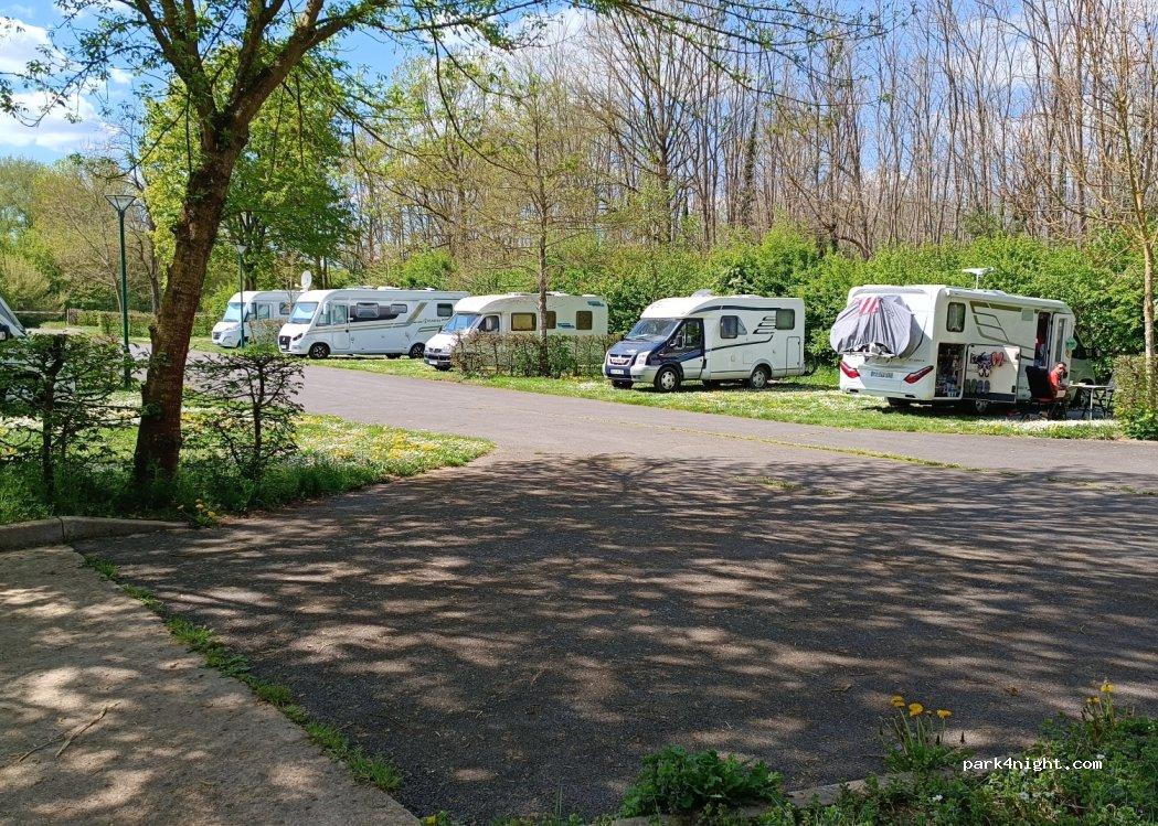 Briare-le-Canal Camping-Car Aire
