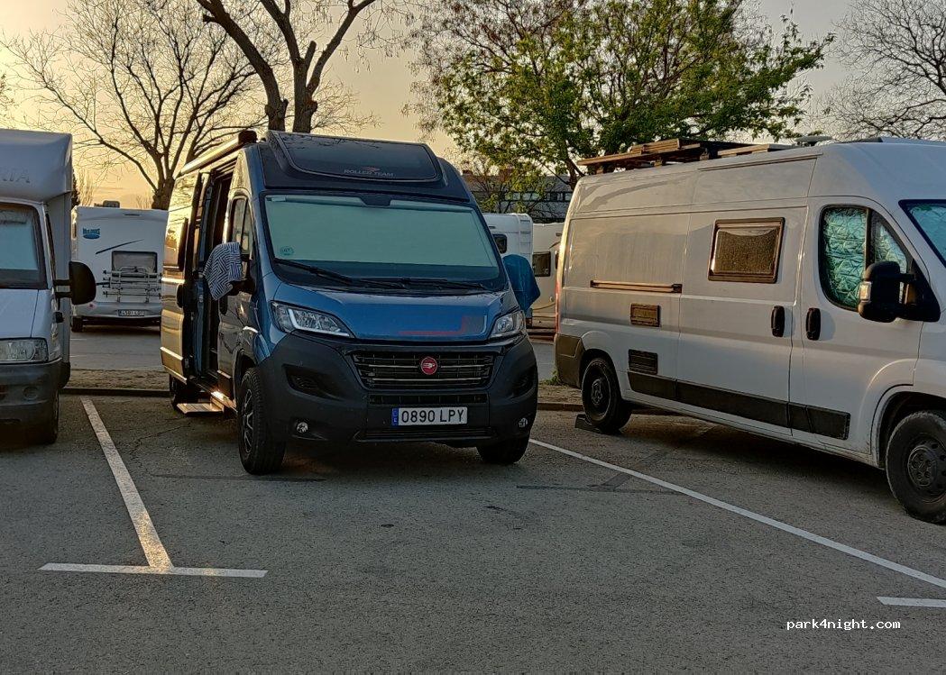 Área autocaravanas Pinto