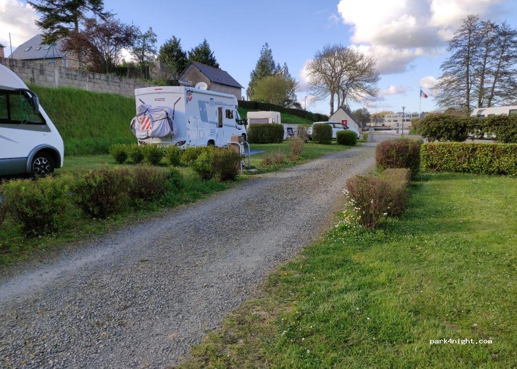 Aire de camping-car Chatelaudren