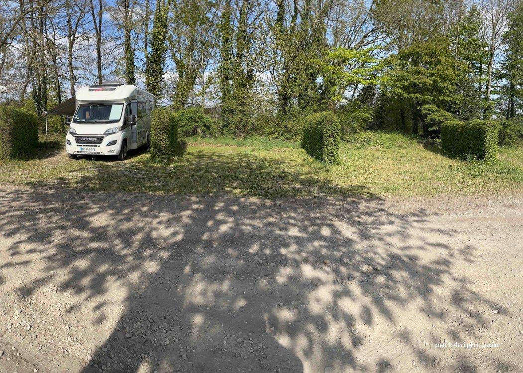 Aire de camping-car SAINT FRAIMBAULT - Foto 6