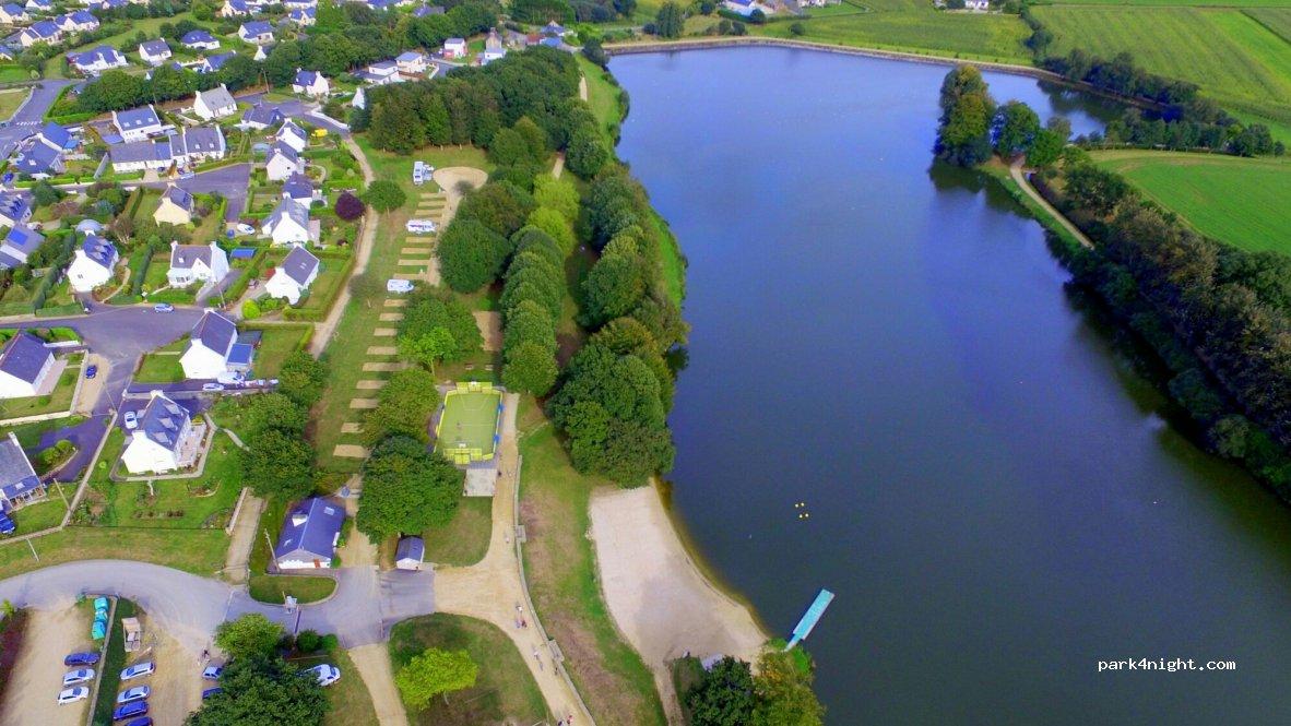 Aire camping-car Landivisiau - Foto 7