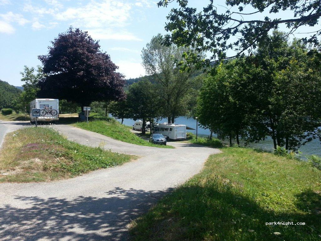 Aire Camping Car - Nages - Base du Laouzas [AireServices]