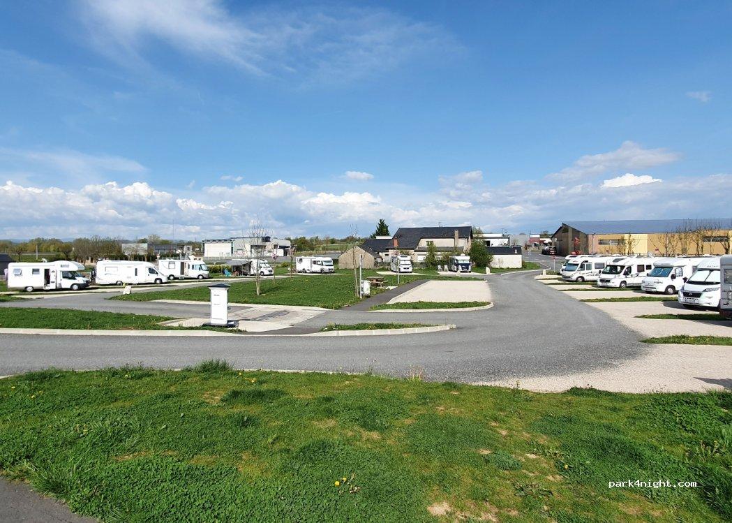 Aire de camping-cars de Laissac - Foto 4