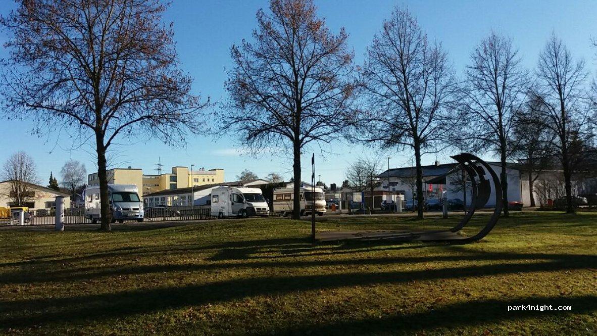 RV parking 87700 Memmingen - Foto 4