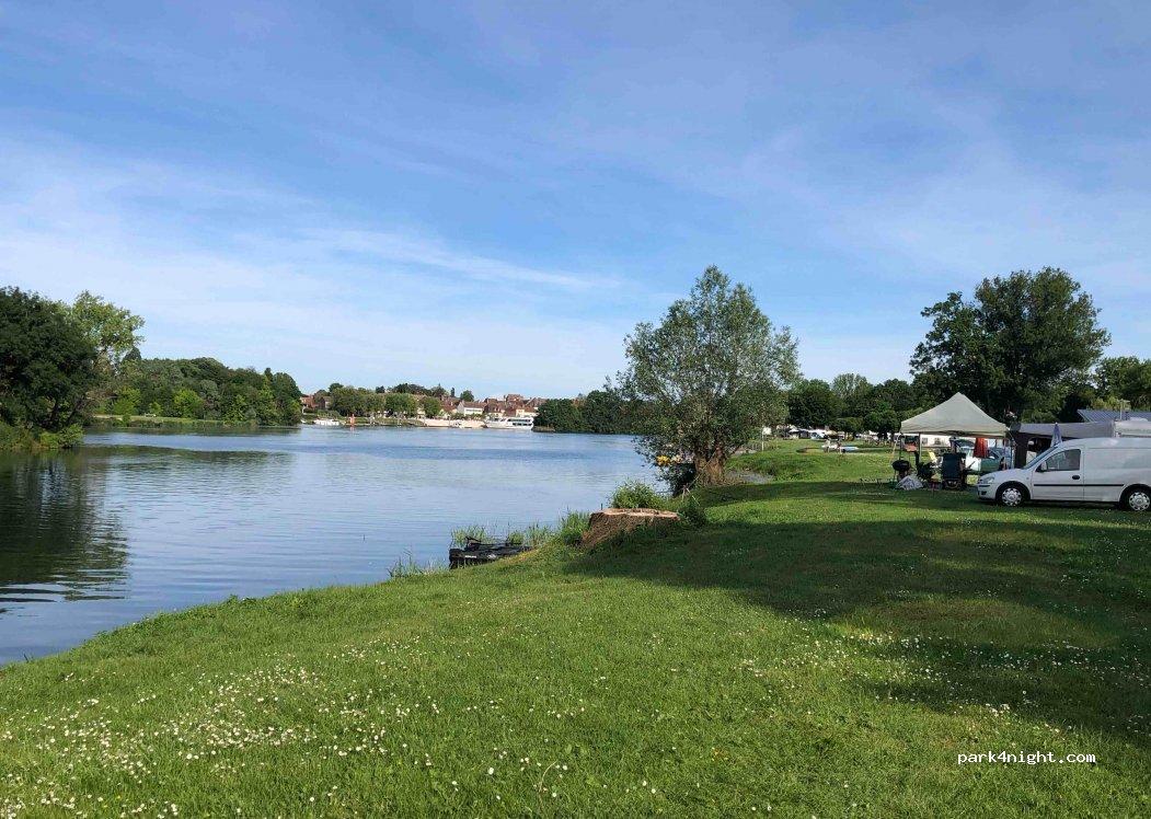 Camping de la Plage de Seurre