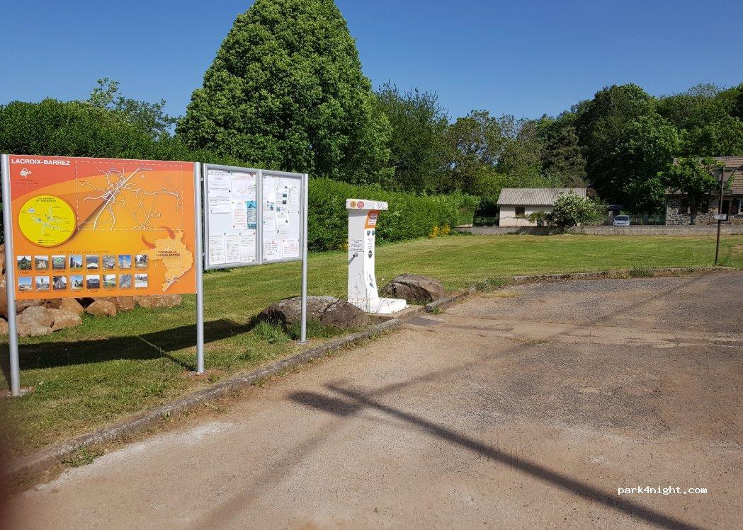 Aire de camping-car LACROIX BARREZ - Foto 7