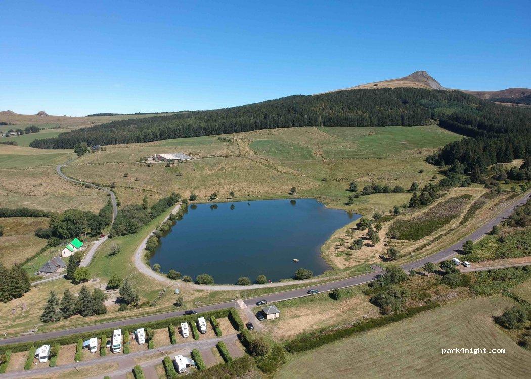 AIRE CAMPING-CAR PARK de MURAT LE QUAIRE - Foto 6