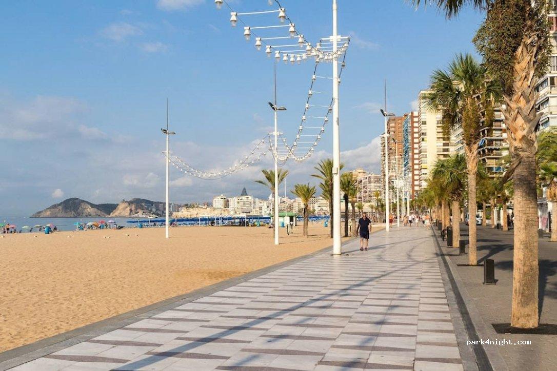 SUNBEACH CAMPARK - Finestrat - Benidorm - Foto 3