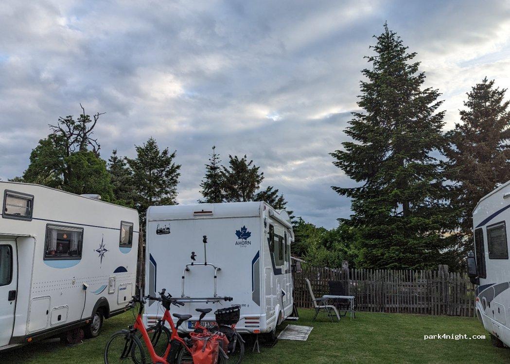 Wohnmobilstellplatz Lassek - Wohnmobil , Caravan , Wohnmobilstellplatz , Camping , Campingplatz , Stellplatz , Erfurt - Foto 2