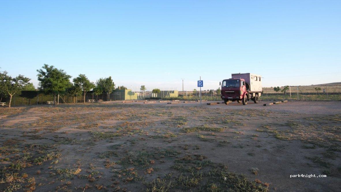 Área autocaravanas Gallegos de Argañan