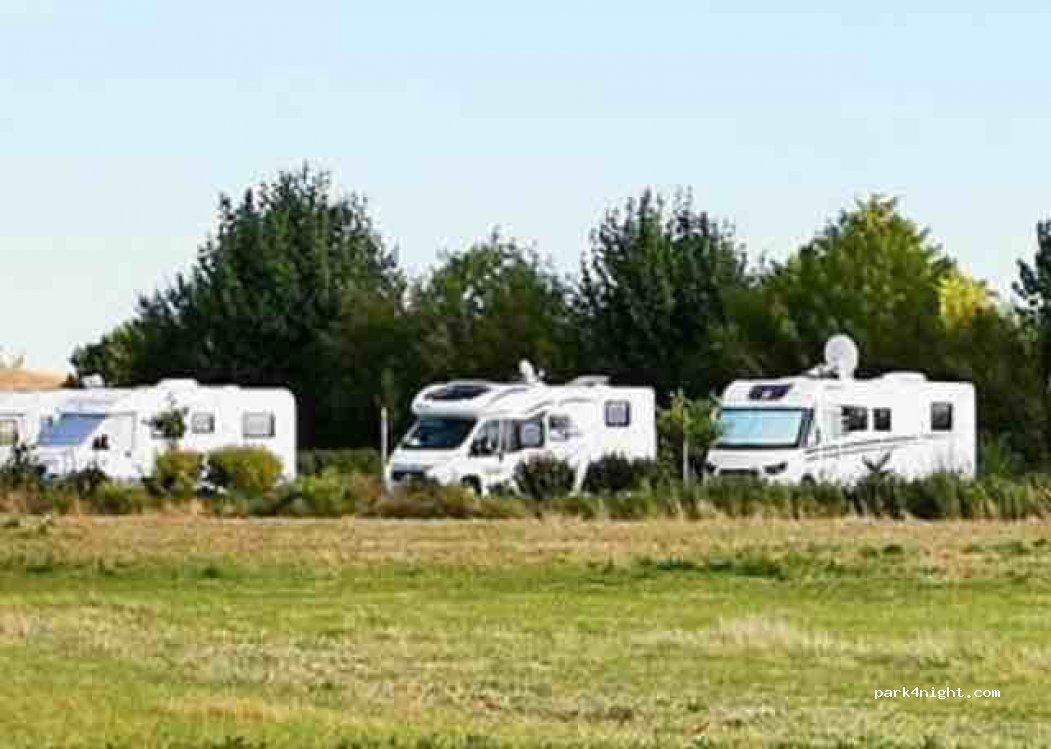 Aire de stationnement de camping-car - Foto 7