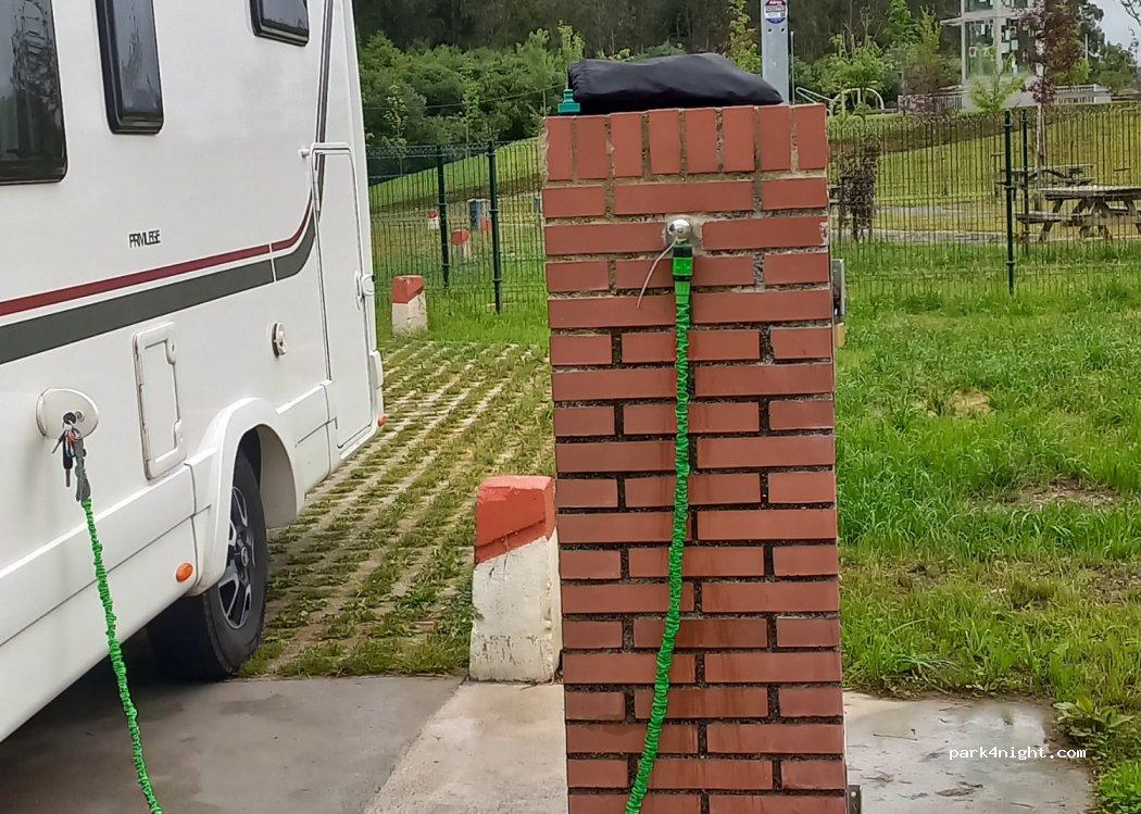 Zona de descarga de aguas Autocaravanas - Foto 6