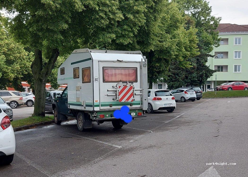 Area Sosta Camper - Melk - Foto 7