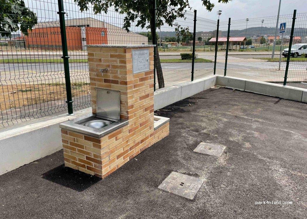 Parking de Caravanas y Autocaravanas Palomera - Foto 3