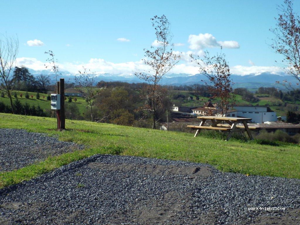 Aire De Camping Cars Labarraque - Foto 5