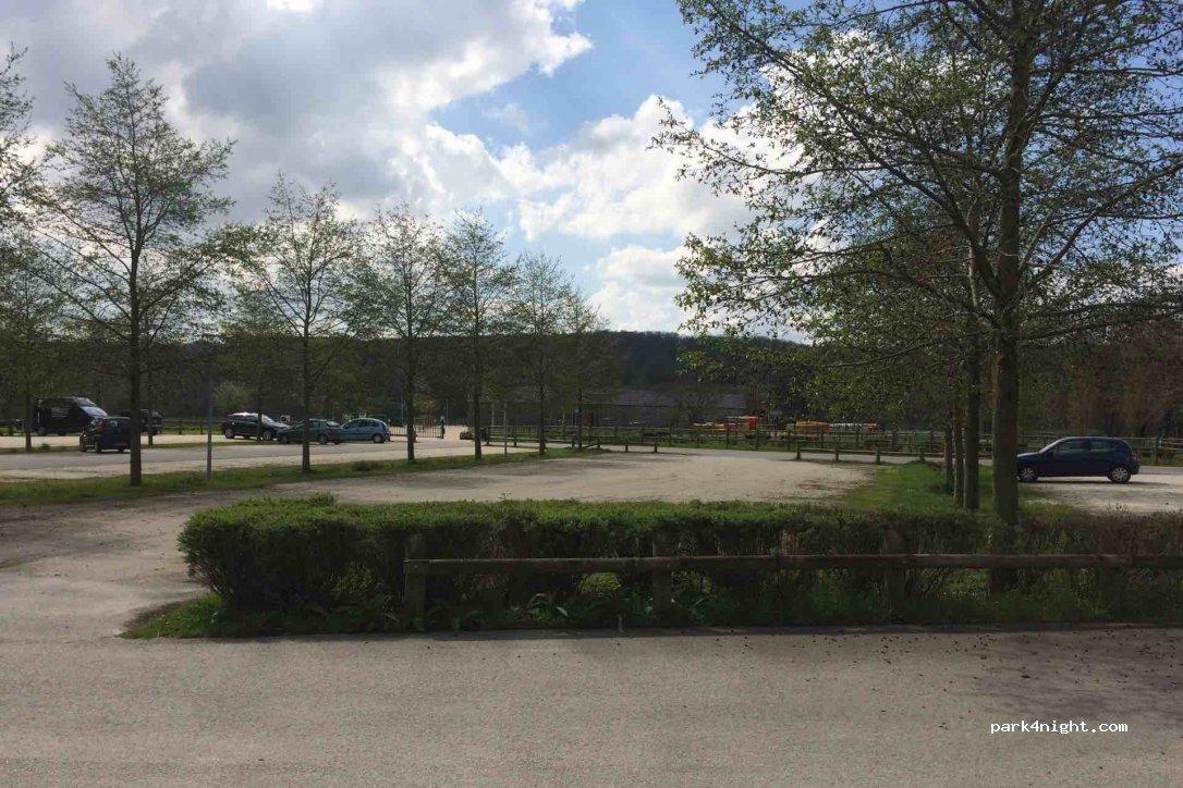 Aire de Camping Cars Harcourt - Foto 7