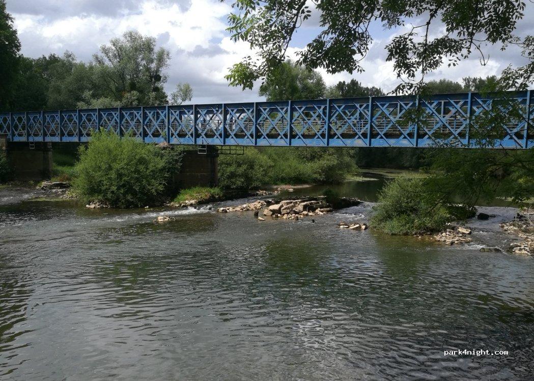 aire de services et stationnement camping car 70190 Cromary