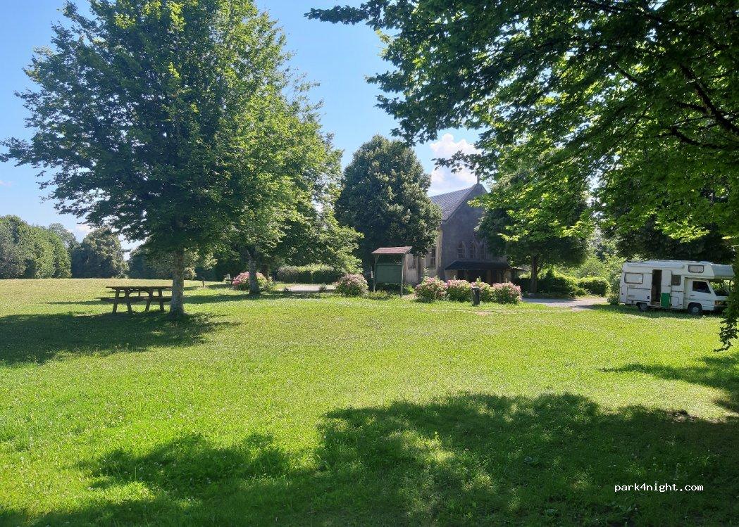 aire de services et stationnement camping-cars 55120 Clermont-en-Argonne - Foto 2