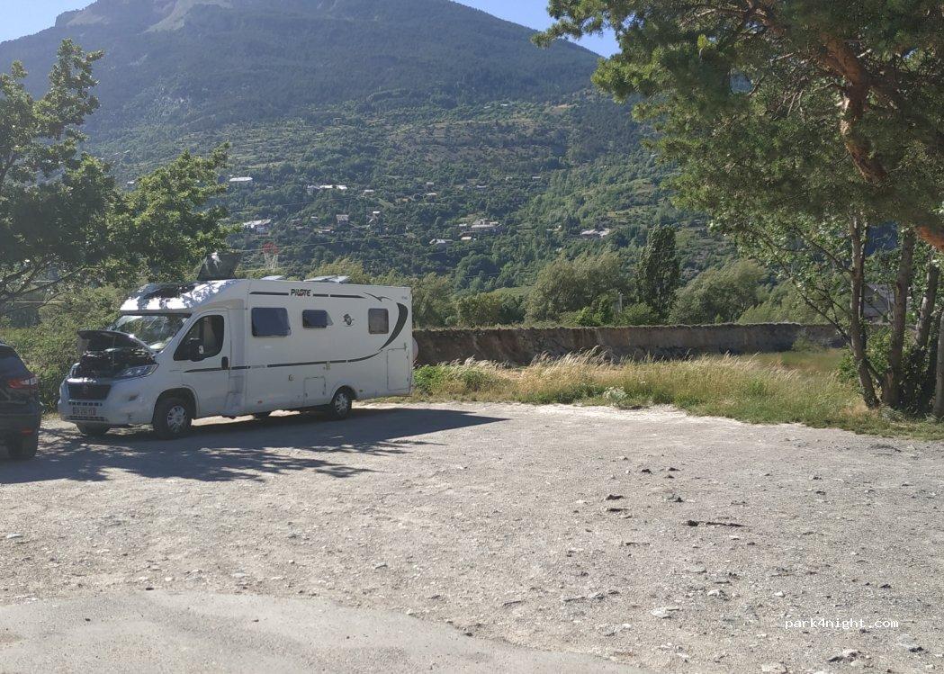 aire de camping car Risoul - Foto 4