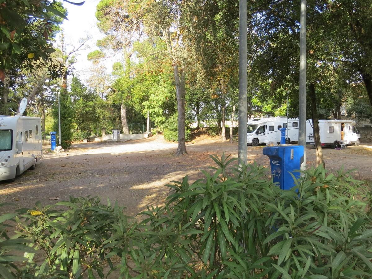 AiRE DE SERViCES CAMPiNG CARS "Le Parc" - Foto 6