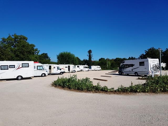 Aire de Camping Car Souillac - Foto 6
