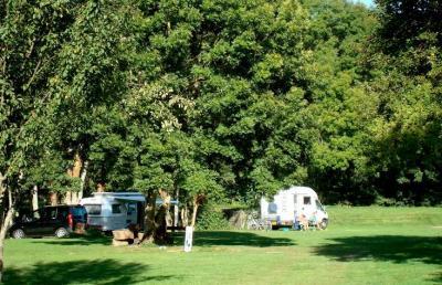 aire de camping car Chaumot - Foto 5