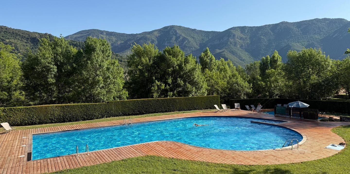 Camping Huttopia Barcelona Pirineos - Foto 2