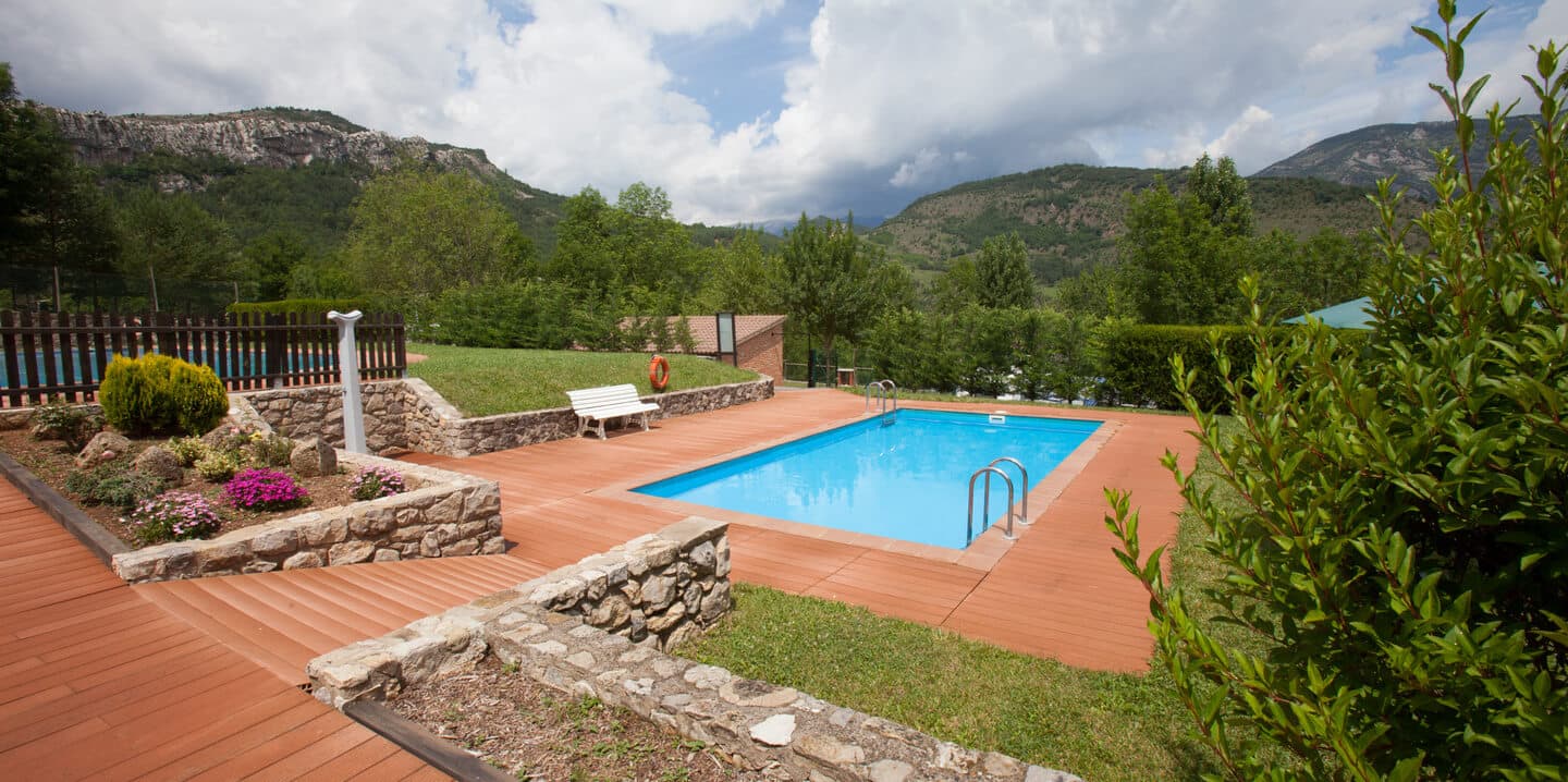 Camping Huttopia Barcelona Pirineos - Foto 3