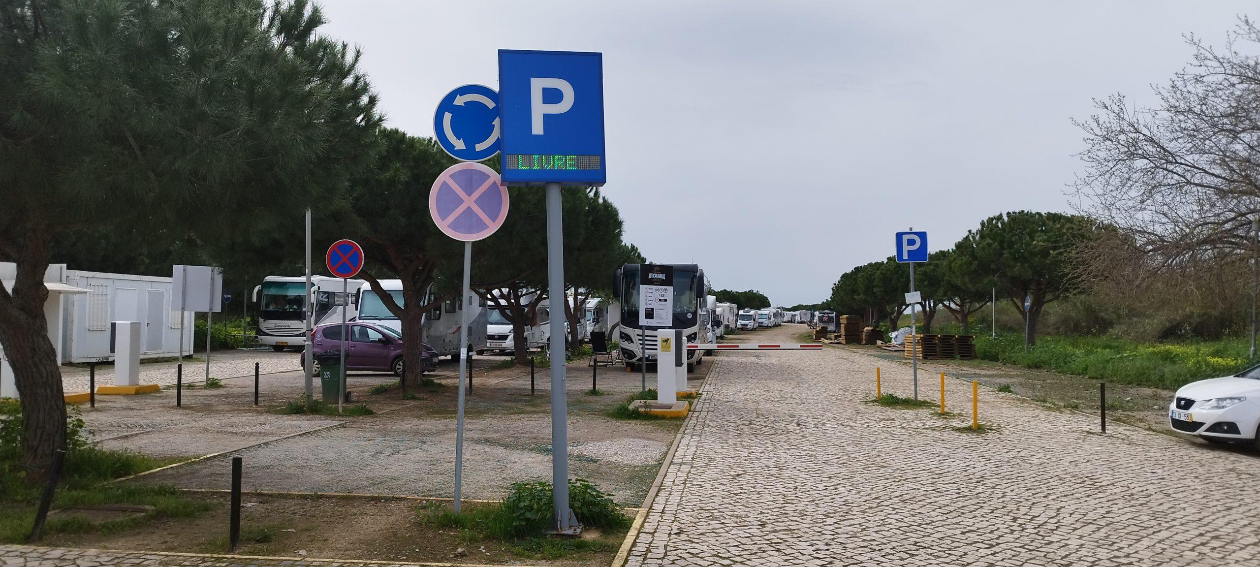 Tu parada en Manta - Overlander parking Motorhome - Foto 7