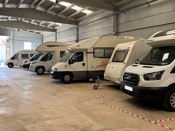 COCHERA 24 HORAS PARQUE DE LOS SOMBREROS