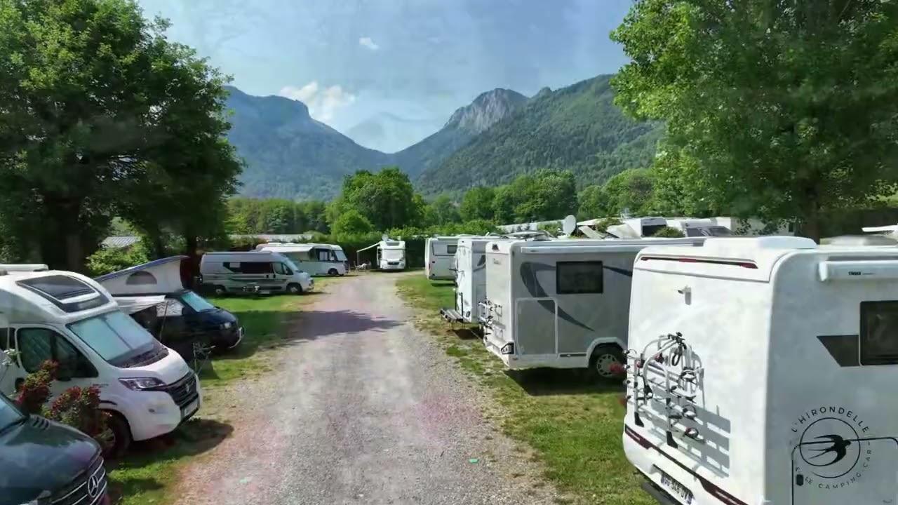 L' Hirondelle -Aire de camping-car - Foto 6