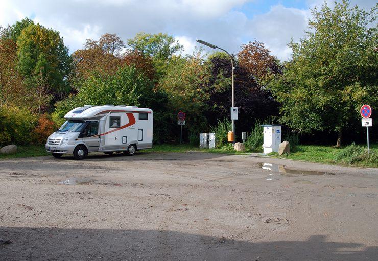 Wohnmobilstellplatz am Schützenplatz Buxtehude - Foto 6