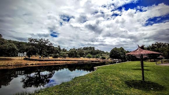 Área autocaravanas Cadalso - Foto 5