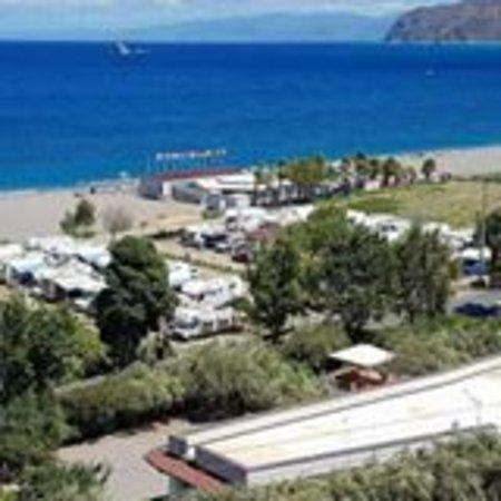 Camper Stop Area 98063 Gioiosa Marea ME - Foto 2