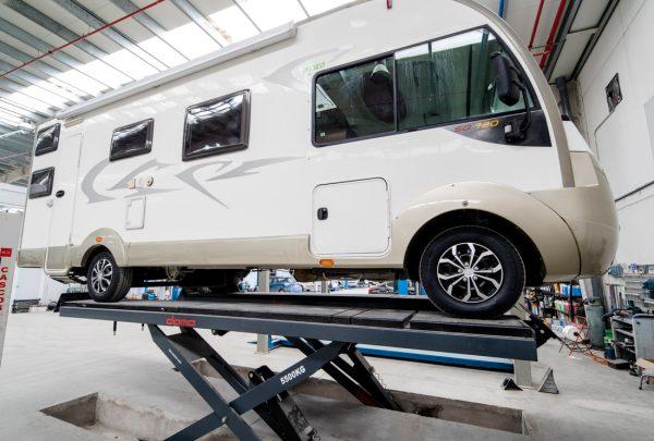 Taller Manuel Enderezado Y Pintura Auyomotriz - Foto 3