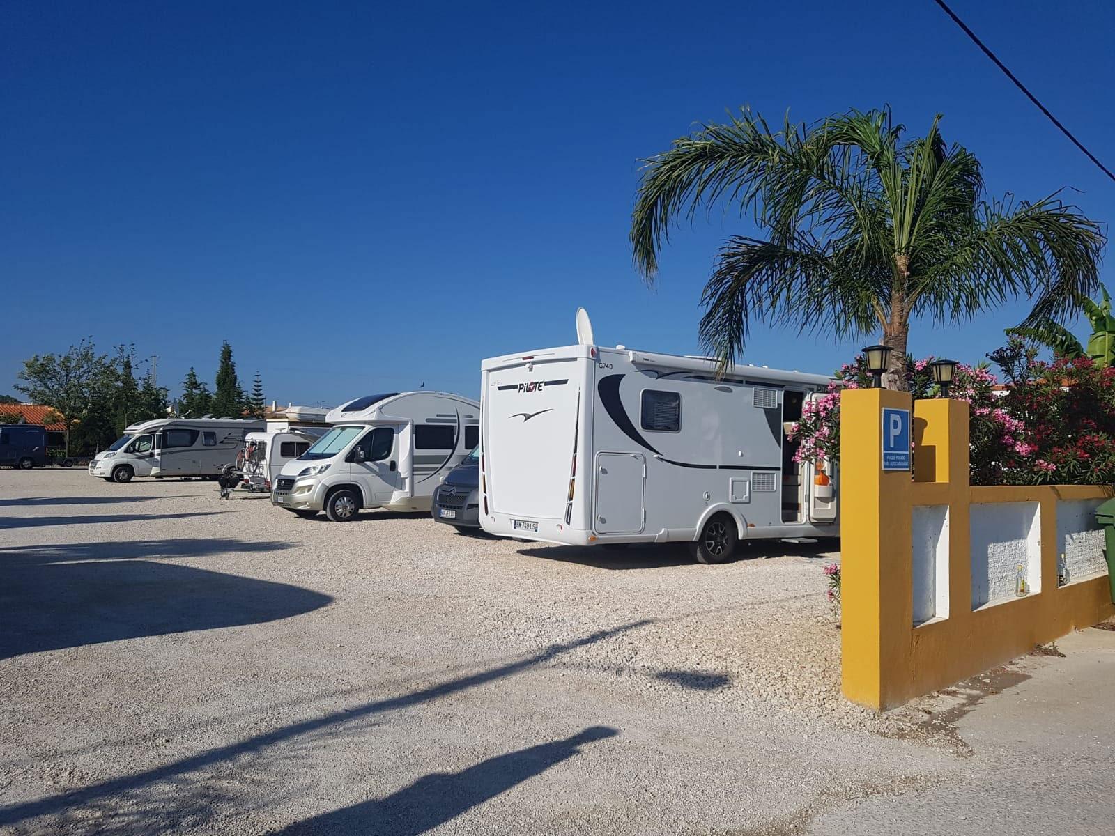 Parque da Galé - Área de campista - Foto 3