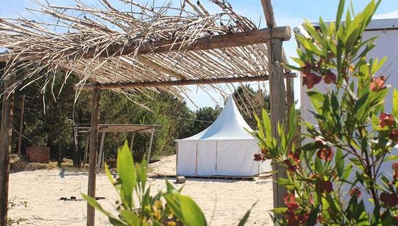 Glamping y Camping Playa Escondida