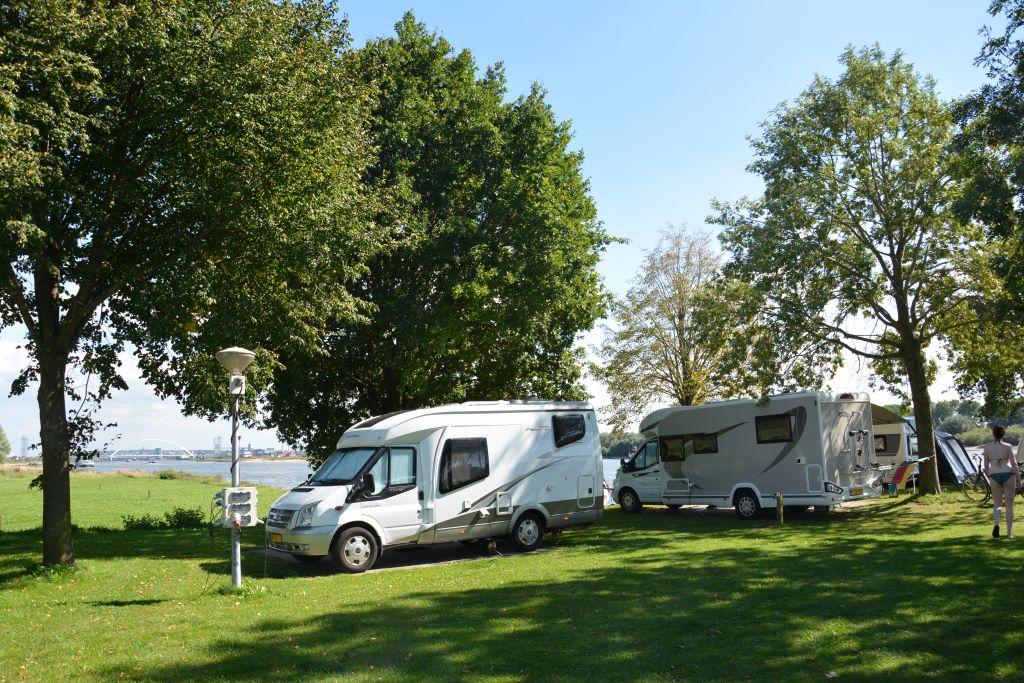 Camperplaats Heteren - Foto 7