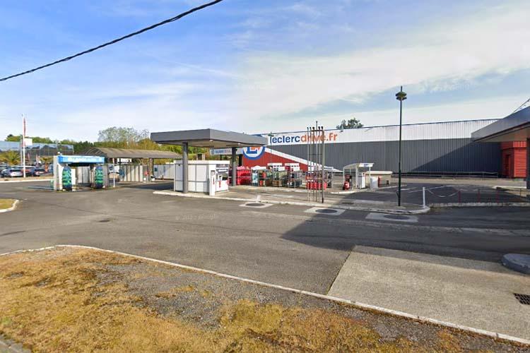 Aire pour camping-car Salies-de-Béarn [Réseau-AireServices] - Foto 6