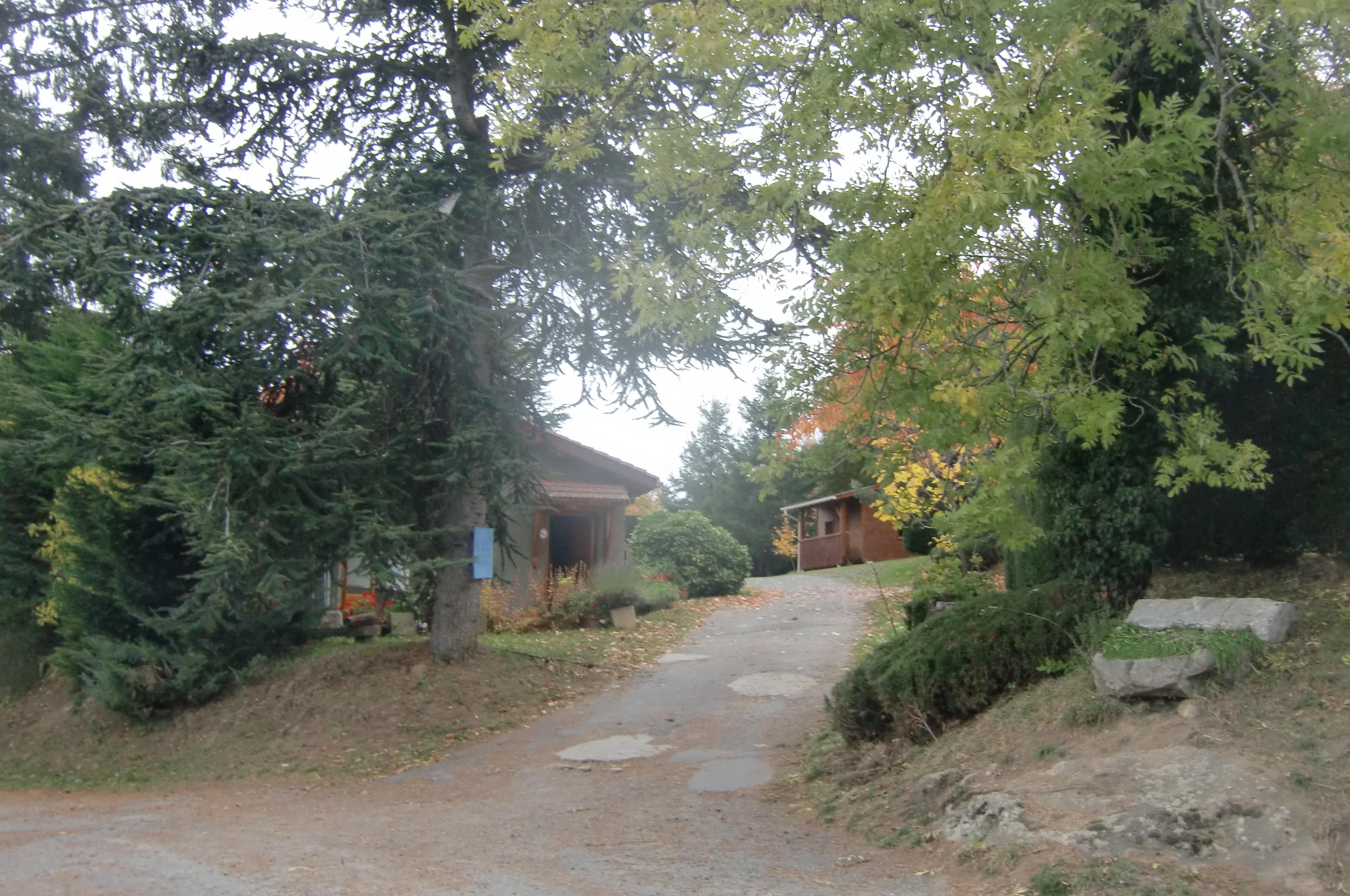 Aire de camping car VERRIERES EN FOREZ - Foto 7