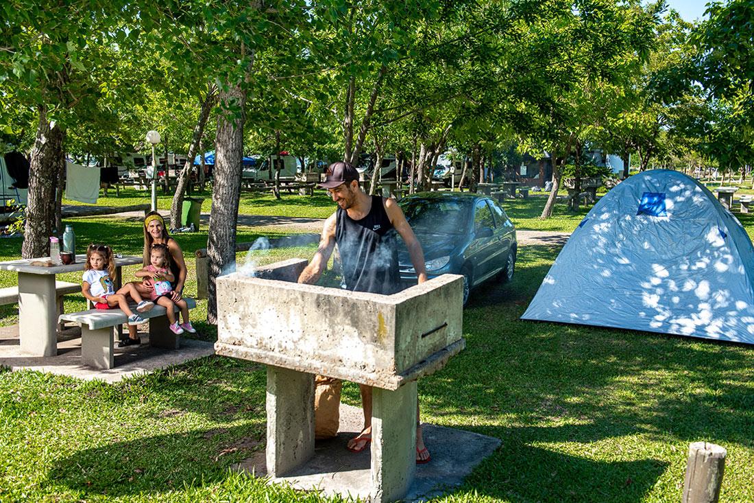 Camping Termas de Villa Elisa - Foto 3