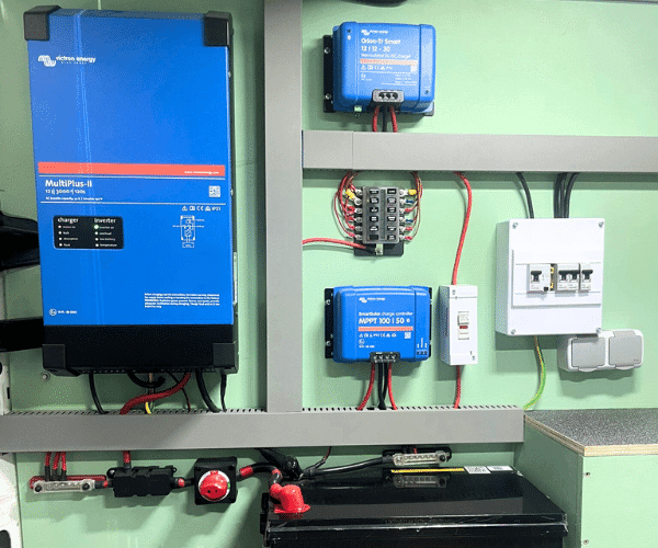 Instalaciones y reparaciones para campers y autocaravanas - Foto 1