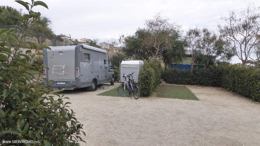 Albachiara parking Car and Camper - Foto 6