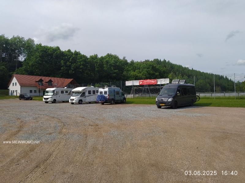Wohnmobilparkplatz - Foto 3